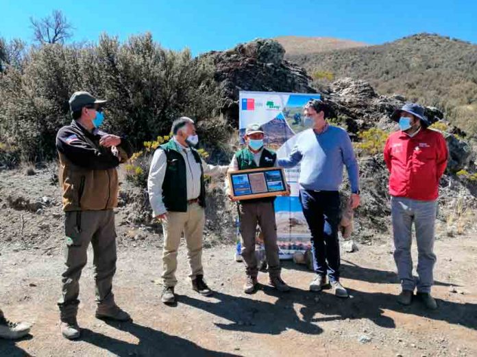 Subsecretario de Agricultura da el vamos a nueva reforestación CONAF-ENGIE en Central Chapiquiña