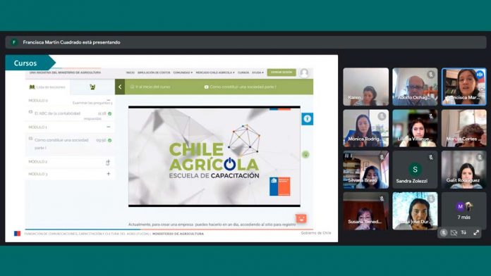 Más de 7.600 personas están capacitándose a través de los 700 contenidos y 19 cursos gratuitos de la Escuela Chile Agrícola