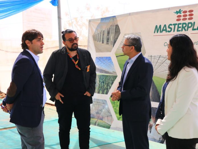 Lanzamiento de proyecto FIC-R Cultivo aeropónico para la producción de tomates en Arica y Parinacota