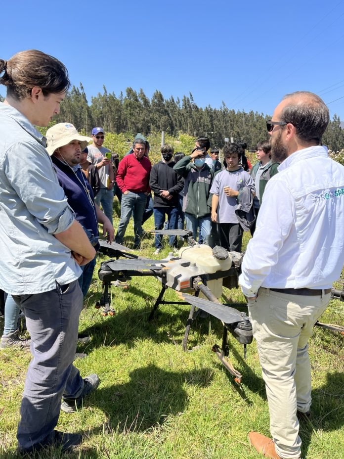 Las razones que explican el creciente uso de drones en la agricultura regional