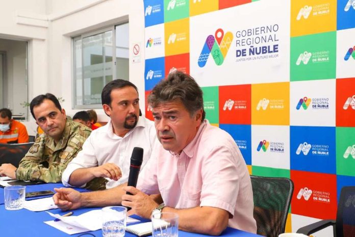 Presidente Boric designa a ministro Esteban Valenzuela como enlace presidencial para enfrentar incendios forestales en Región del Ñuble