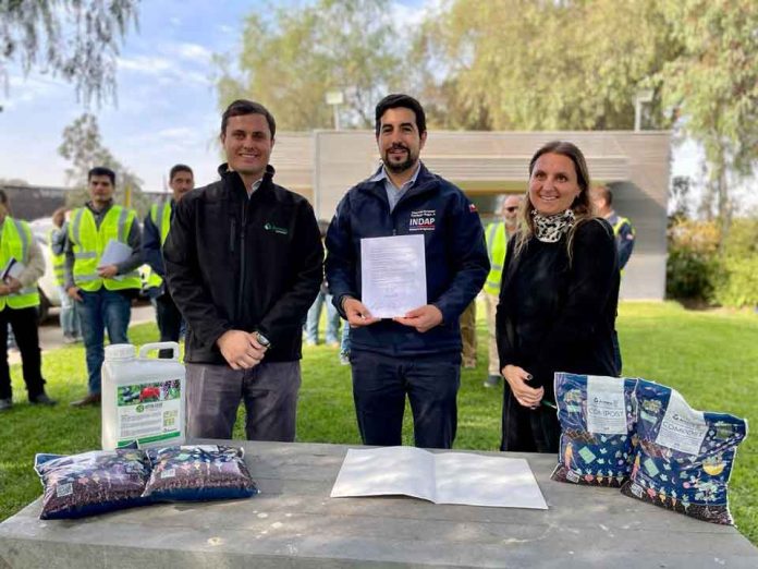 INDAP firma convenio con importante empresa dedicada a la recuperación y revalorización de residuos orgánicos