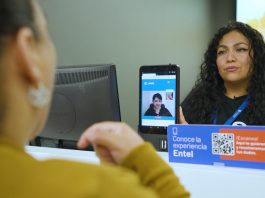 Inclusión Digital como eje de acción: Entel ofrece atención en lengua de señas en todas sus tiendas del país
