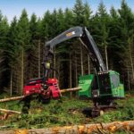 Irrumpen en el mercado forestal cosechadoras con alta tecnología y potencia