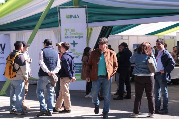 Masiva concurrencia convocó la segunda Feria Tecnológica de Control Biológico y la primera Feria Tecnológica de Bioinsumos