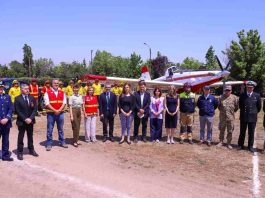 Ministerio de Agricultura y CONAF presentan nuevo avión para combatir incendios forestales