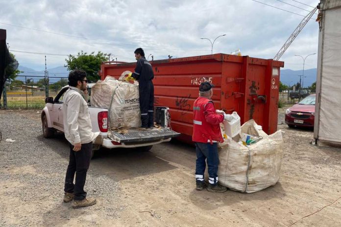 Más de 3.600 envases agrícolas vacíos fueron recolectados en el primer Punto Móvil de CampoLimpio en la comuna de Rancagua