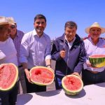 Ministro de Agricultura celebra el inicio de la temporada de la Sandía de Paine en Lo Valledor