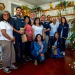 Director nacional de INDAP visitó mercado agroecológico de Pitrufquén y cooperativa apícola de Gorbea