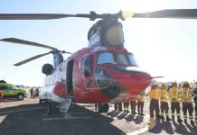 Helicóptero CH-47 Chinook llega a la región de Ñuble a reforzar el combate contra incendios forestales