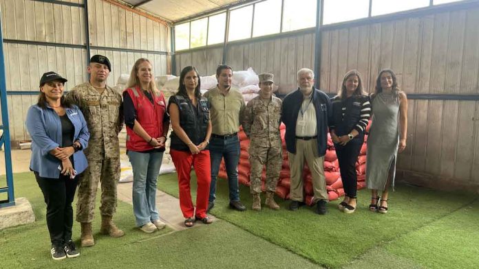 Sector público-privado se une para entregar más de 27 toneladas de alimento animal en apoyo a agricultores afectados por incendios en Ñuble