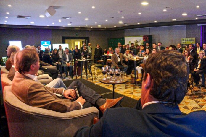 Agronight Chile 2025: Una noche redonda, marcada por el entusiasmo y un ambiente único para el networking del agro Agronight Chile 2025: Una noche redonda, marcada por el entusiasmo y un ambiente único para el networking del agro