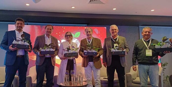 Agronight Chile 2025: La noche en que el agro se conectó con el futuro Agronight Chile 2025: La noche en que el agro se conectó con el futuro