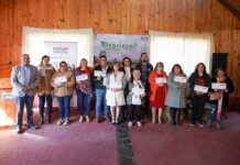 Director Nacional de INDAP se despliega en la Provincia de Arauco con entrega de incentivos, visita a jóvenes rurales y a agrupación de mujeres mapuches