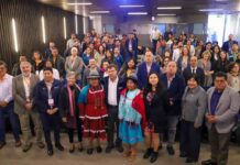 Ministro de Agricultura participa en histórico encuentro de ganadería camélida