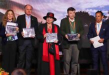 Ministro Valenzuela destaca el aporte de la región al crecimiento del sector silvoagropecuario en el Encuentro Empresarial de La Araucanía Ministro Valenzuela destaca el aporte de la región al crecimiento del sector silvoagropecuario en el Encuentro Empresarial de La Araucanía