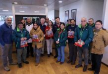 Ministro Valenzuela visita planta de procesamiento de frutas y destaca exportación de manzanas desde provincia de Malleco Ministro Valenzuela visita planta de procesamiento de frutas y destaca exportación de manzanas desde provincia de Malleco