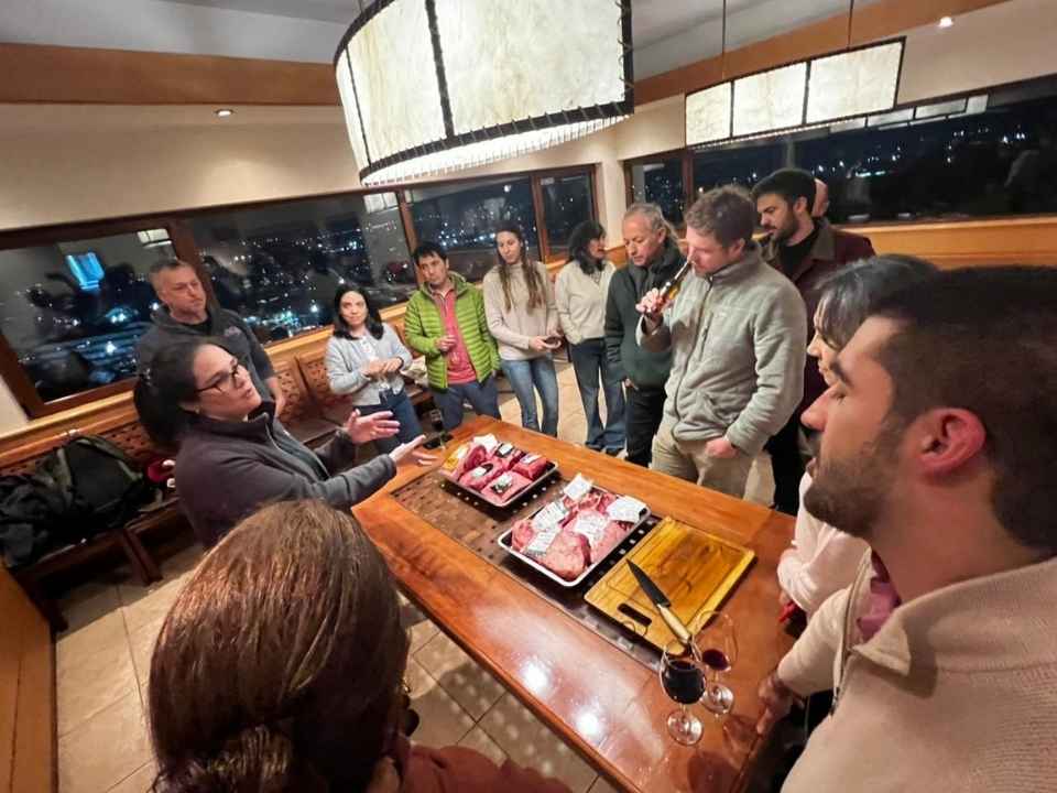 Oscar Mejías Pineda: El Ingeniero Agrónomo de la Sexta Región que Impulsa la Agricultura Regenerativa Frente a los Desafíos Hídricos y Climáticos