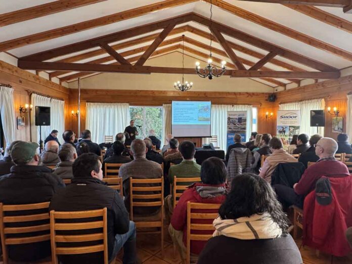 Shoof, Agroriego Tattersall e INIA realizaron seminario de manejo de purines en Llanquihue Shoof, Agroriego Tattersall e INIA realizaron seminario de manejo de purines en Llanquihue