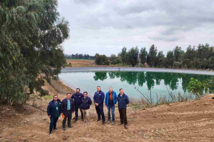 Comisión Nacional de Riego entrega más de $2.500 millones a regantes de Coquimbo y La Serena para mitigar efectos del déficit hídrico Comisión Nacional de Riego entrega más de $2.500 millones a regantes de Coquimbo y La Serena para mitigar efectos del déficit hídrico