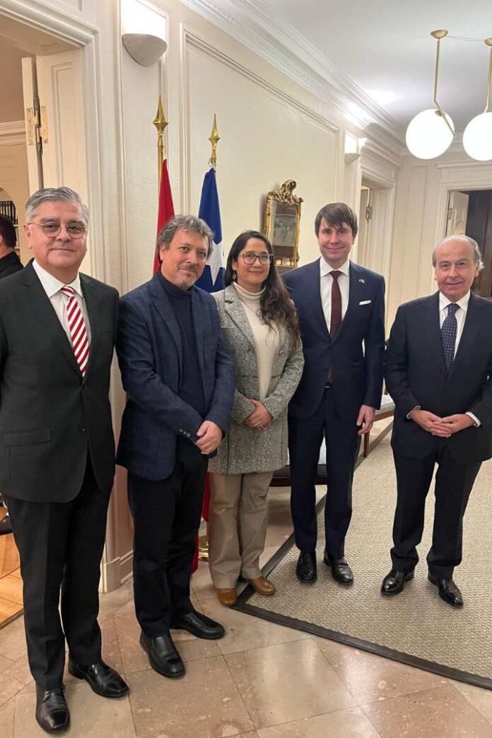 Consejo del Salmón expone en evento Chile y Noruega hacia una industria acuícola global del futuro” Consejo del Salmón expone en evento Chile y Noruega hacia una industria acuícola global del futuro”