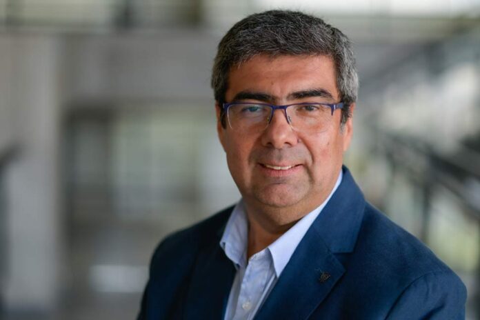 El sistema tributario requiere, para su funcionamiento legítimo, algo más que normas claras y procedimientos eficaces. Necesita confianza. El sistema tributario requiere, para su funcionamiento legítimo, algo más que normas claras y procedimientos eficaces. Necesita confianza.