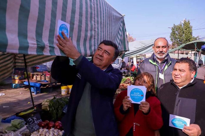 Ministerio de Agricultura impulsa compra en puestos con patente para enfrentar el comercio informal