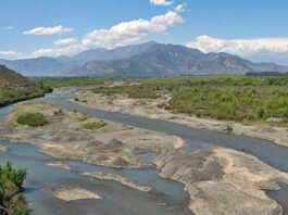 Juntas de Vigilancia advierten sobre proyectos de ley que buscan debilitar la gestión hídrica en Chile Juntas de Vigilancia advierten sobre proyectos de ley que buscan debilitar la gestión hídrica en Chile
