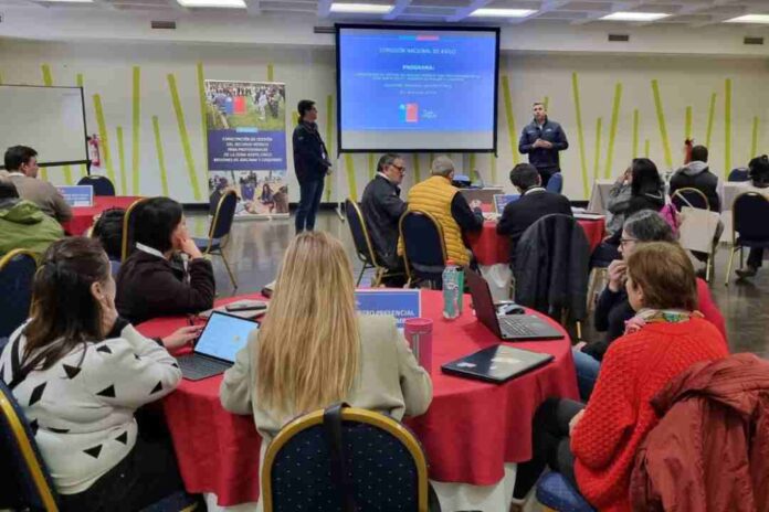 Profesionales de riego de la Región de Coquimbo adquieren nuevas herramientas de gestión del recurso hídrico mediante curso de la CNR Profesionales de riego de la Región de Coquimbo adquieren nuevas herramientas de gestión del recurso hídrico mediante curso de la CNR