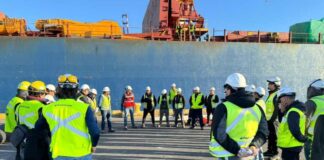 Puerto Coronel cierra histórico proceso de acuerdo con sus cuatro sindicatos de trabajadores portuarios eventuales