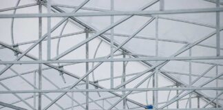 Insumos para invernaderos: Azimut, innovación y tecnología que llega a todo Chile