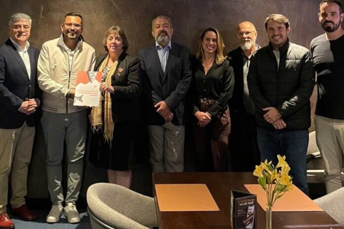 Consejo del Salmón inicia gira a Brasil para fortalecer vínculos y proyectar internacionalmente el salmón chileno Consejo del Salmón inicia gira a Brasil para fortalecer vínculos y proyectar internacionalmente el salmón chileno