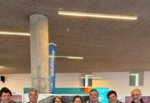 ENLOCE 2025: Puerto de Valparaíso y Centro Mario Molina sellan alianza estratégica con el lanzamiento del primer prototipo híbrido a hidrógeno y batería enchufable del país ENLOCE 2025 Puerto de Valparaíso y Centro Mario Molina sellan alianza estratégica con el lanzamiento del primer prototipo híbrido a hidrógeno y batería enchufable del país