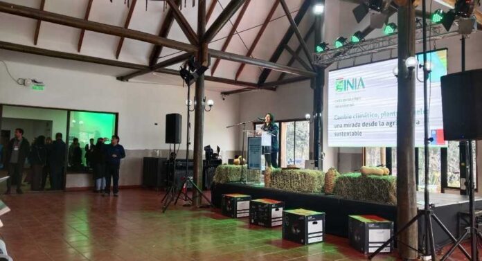 INIA La Platina promueve ciencia para un agro más resiliente en conmemoración del Día de las Campesinas y Campesinos INIA La Platina promueve ciencia para un agro más resiliente en conmemoración del Día de las Campesinas y Campesinos