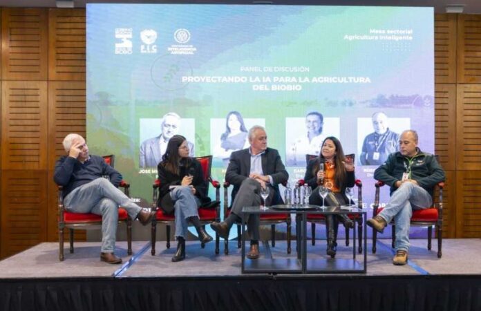 Mesa Sectorial de Agricultura Inteligente proyecta el futuro del agro con IA en el Biobío Mesa Sectorial de Agricultura Inteligente proyecta el futuro del agro con IA en el Biobío