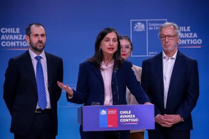 Nueva ministra de Agricultura María Ignacia Fernández comprometió continuar el impulso a proyectos clave para el agro Nueva ministra de Agricultura María Ignacia Fernández comprometió continuar el impulso a proyectos clave para el agro