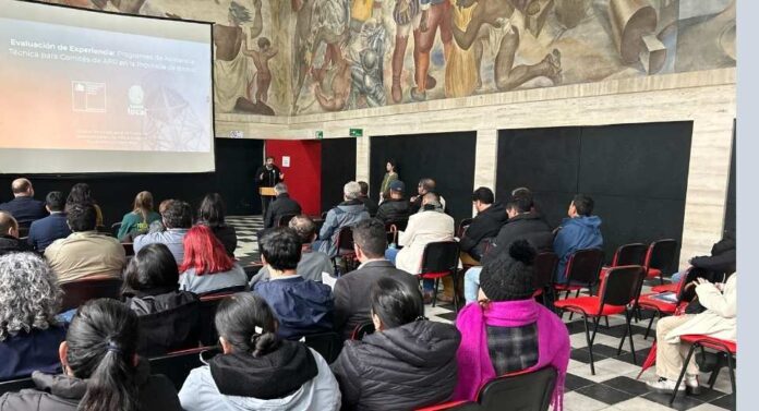 Seminario aborda desafíos y aportes para comités de Agua Potable Rural de la Provincia de Biobío Seminario aborda desafíos y aportes para comités de Agua Potable Rural de la Provincia de Biobío