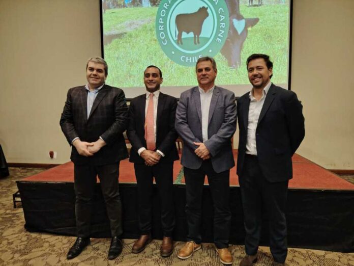 Conferencia internacional realizada en Osorno analizó la actualidad ganadera en Chile y el mundo