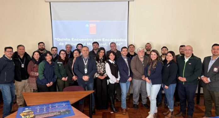 Seremis de Seguridad Pública y Agricultura refuerzan coordinación intersectorial para enfrentar delitos, fiscalizar quemas y prevenir incendios en el mundo rural 