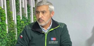 Director del SAG informa que Chile mantiene bajo control la mosca de la fruta