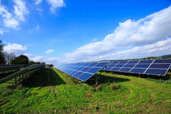 energía solar fotovoltaica, Cool Power suministro eléctrico confiable