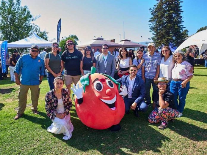 10° Día del Tomate 2025 en Duoc UC Sede Valparaíso Industria agrícola proyecta temporada y analiza impacto del cambio climático en el 10° Día del Tomate 2025 en Duoc UC Sede Valparaíso