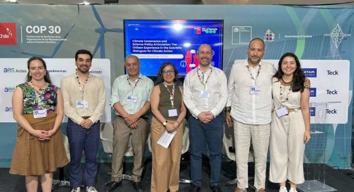 Chile presentó en la COP30 su modelo de gobernanza climática para integrar ciencia y política en la acción climática Chile presentó en la COP30 su modelo de gobernanza climática para integrar ciencia y política en la acción climática