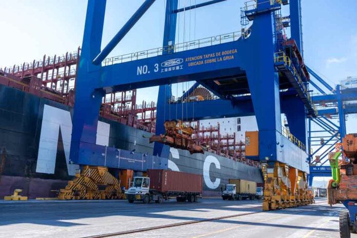 Patricio Román Lois, gerente general de Puerto Coronel, por renovación de certificados ISPSPBIP “Ser un puerto seguro certificado internacionalmente le otorga a la Región del Biobío una alta competitividad logística a sus cargas de importación y exportación”