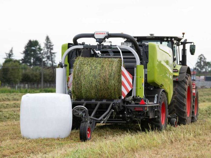 Dercomaq presenta en Temuco la nueva rotoenfardadora CLAAS Rollant 630 RC Uniwrap: tecnología de vanguardia para el campo chileno