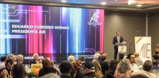 Eduardo Cordero Homad, presidente de la Asociación de la Industria Eléctrica – Electrónica de Chile, AIE, destacó los esfuerzos realizados para posicionar la tecnología chilena y entregó su visión respecto a las proyecciones del sector.
