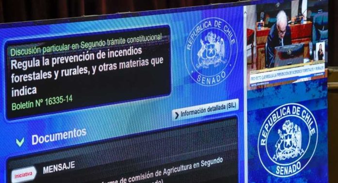Ley de Incendios avanza en el Senado tras ser aprobada por amplia mayoría en la Sala y pasa a tercer trámite constitucional