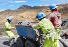 Minería peruana estancada: US$ 60 mil millones podrían impulsar 2 puntos de crecimiento si se destraban permisos Minería peruana estancada: US$ 60 mil millones podrían impulsar 2 puntos de crecimiento si se destraban permisos