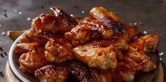 Super Bowl Agrosuper envía alrededor de 60 millones de alitas de pollo a Estados Unidos en la previa del evento deportivo