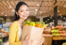 El relevo generacional transforma la compra de frutas y verduras, donde lo digital y la conveniencia mandan